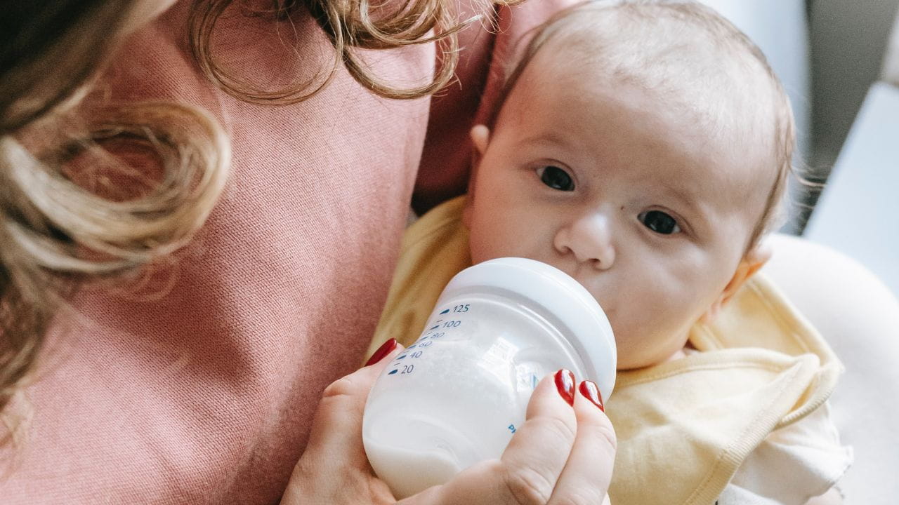 Miscommunication About Bottle-Feeding